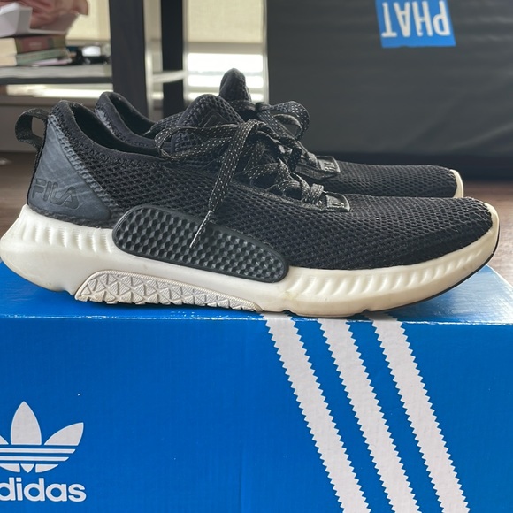 Fila soft capsule runner - Picture 3 of 10